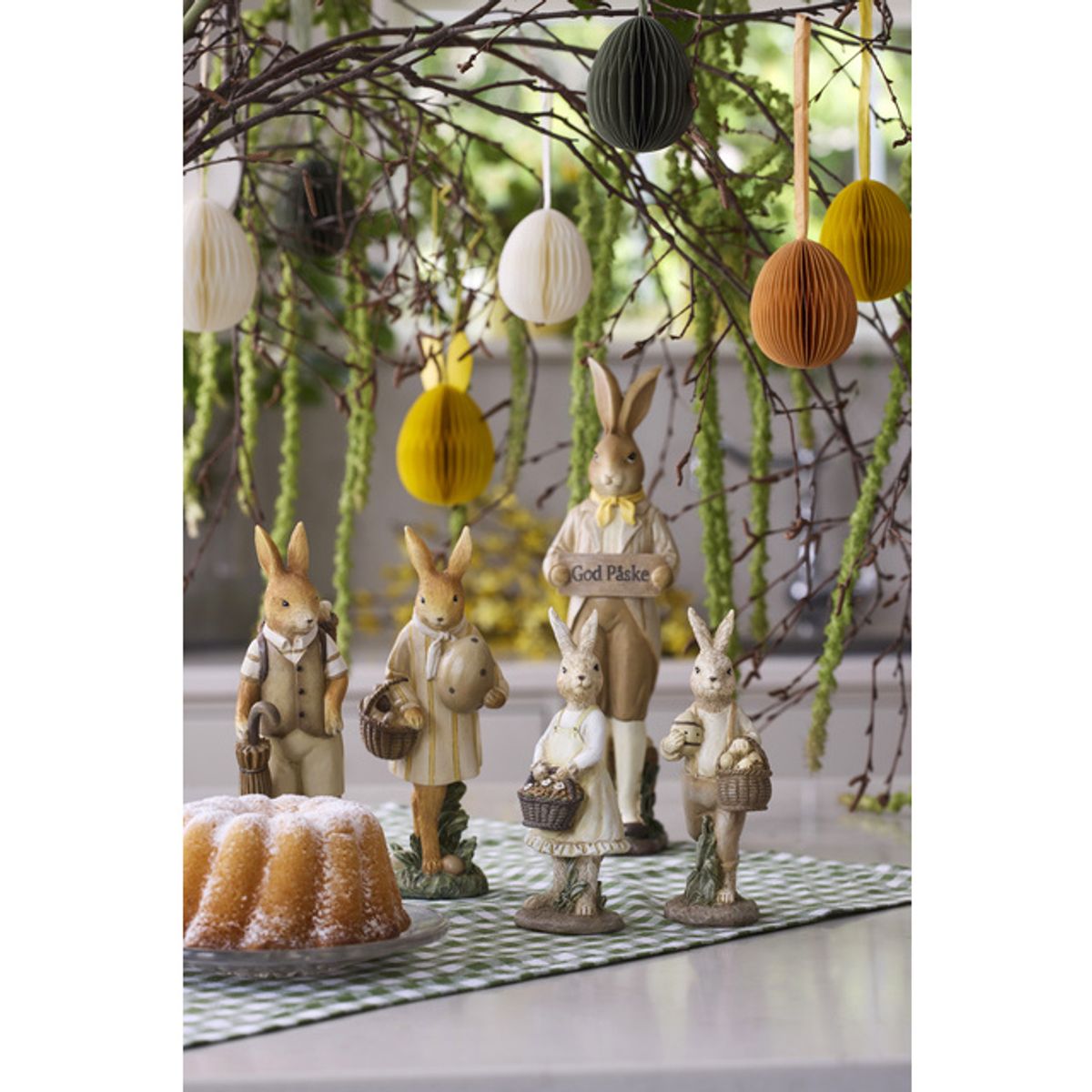 Kanin i papir med heng, green