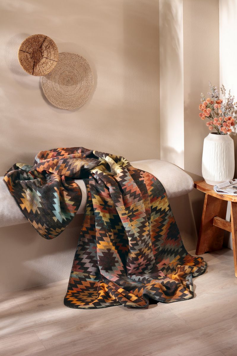 Nomad pledd 150x200, glow