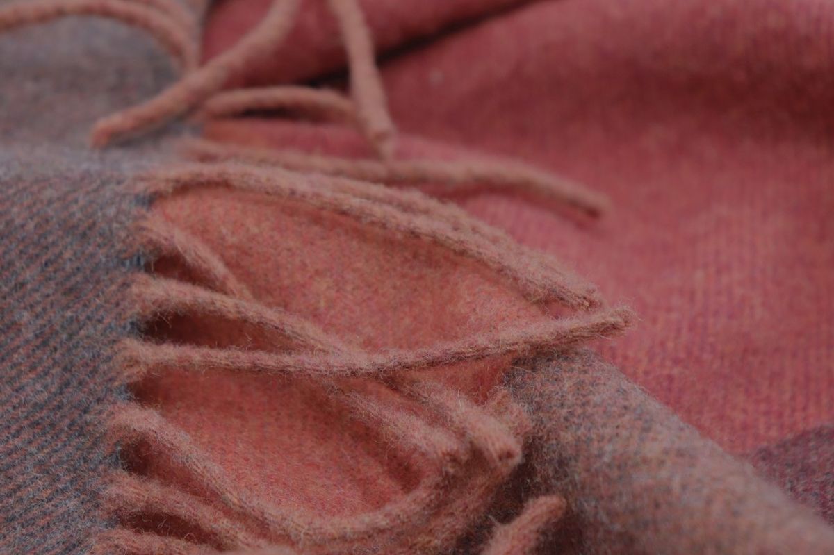 Pleasant pledd 130x170, ruby