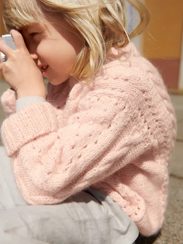 2408 Nr. 1 - Cornelia Sweater Junior