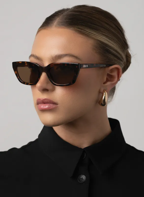Nove solbriller, tort/brown